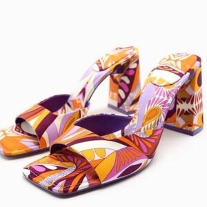 ❤️‍🔥BOGO FREE NWT ZARA Women's Paisley Fabric Purple Block Heel Sandals